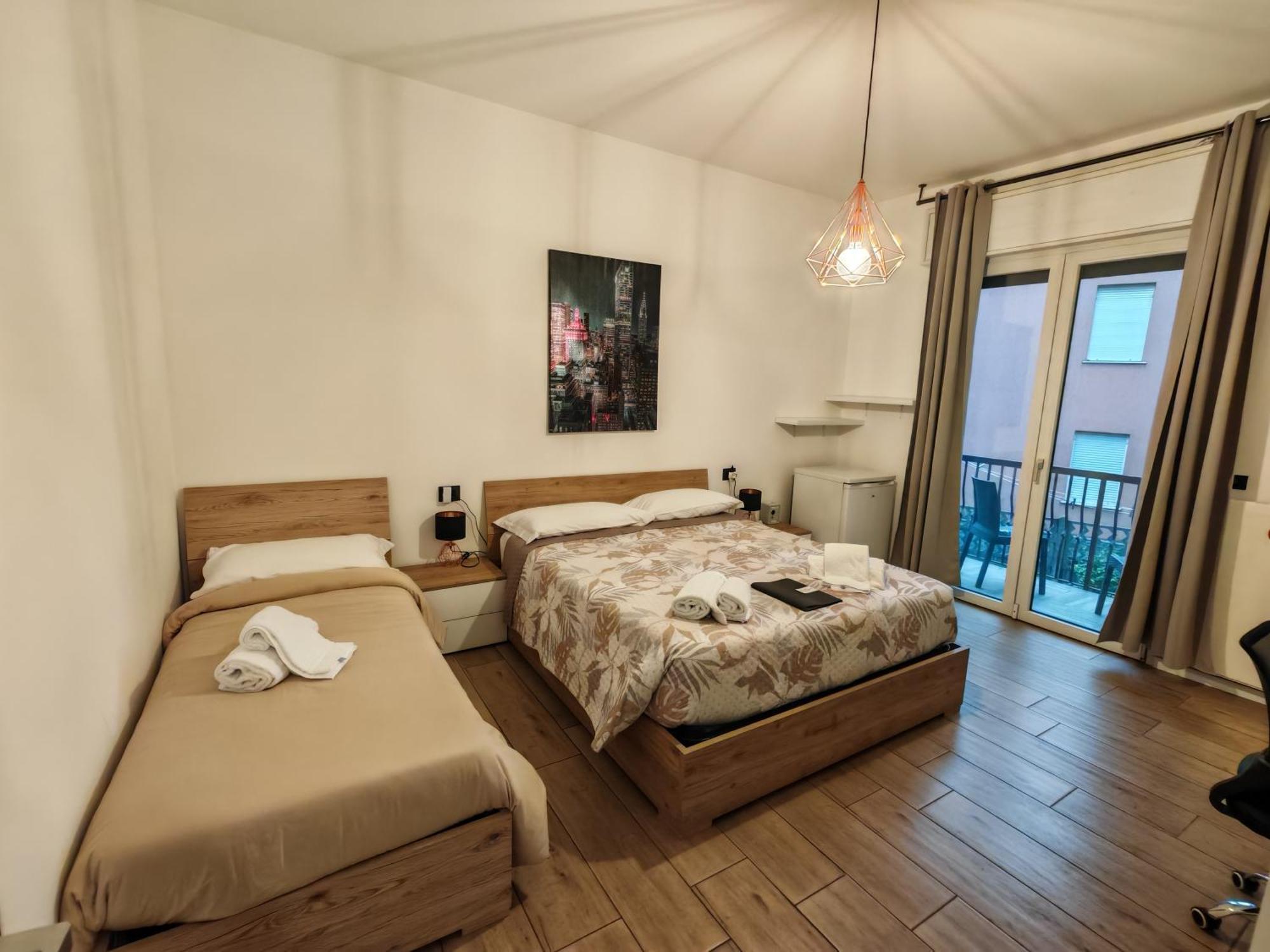 Mc Fly Rooms Malpensa Airport Gallarate Exterior photo